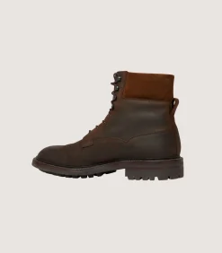 Men'S Rough Out Nubuck Collared Boot With Commando Sole